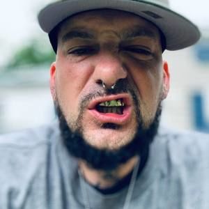 Meet your Posher, Marc